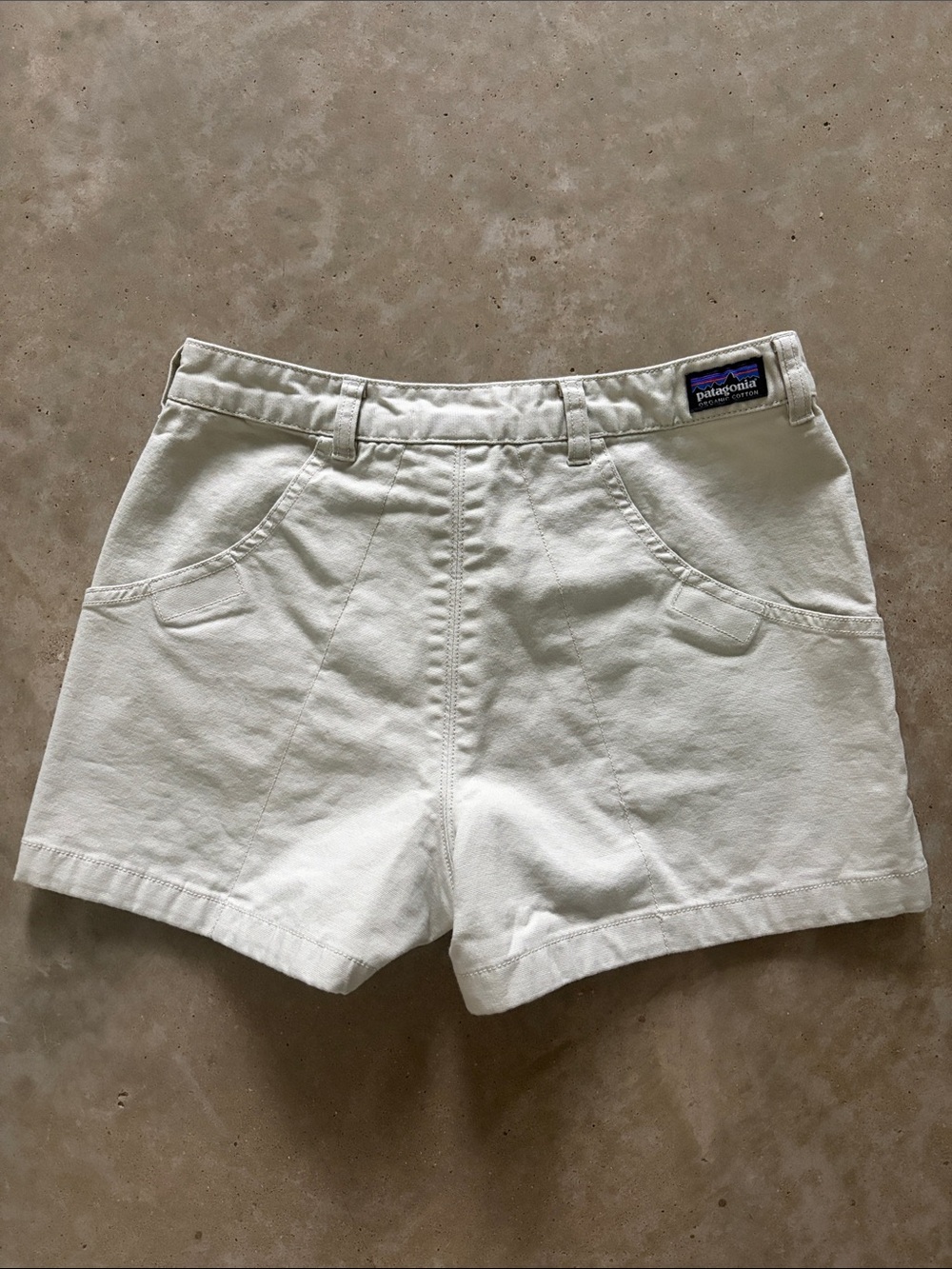 Patagonia Classic Women's High-Rise Khaki Shorts - Picture 2 of 4